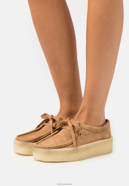 Clarks Wallabee Cup Casual Lace-Ups Tan 840406930 Unisex Clarks Tan