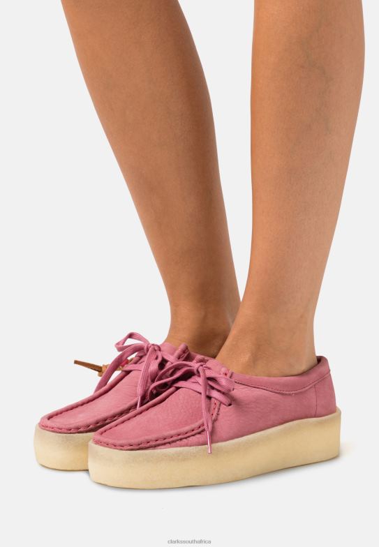 Pink Clarks Wallabee Cup Casual Lace-Ups 840406939 Unisex Clarks Pink