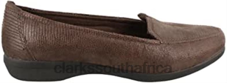 Haydn Gloss Slip On Clarks Shoes 84040178 Unisex Clarks