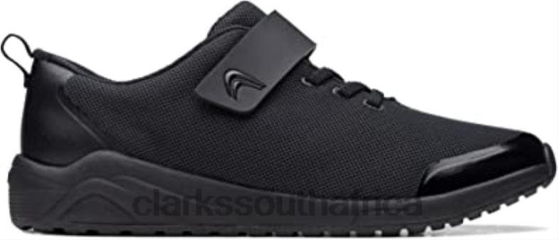 Aeon Pace Youth Black Textile Trainers Clarks 840402895 Unisex Clarks