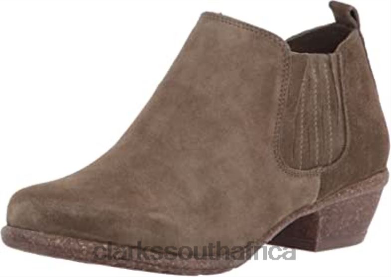 Clarks Women's Wilrose Jade Ankle Bootie 840402354 Women Clarks